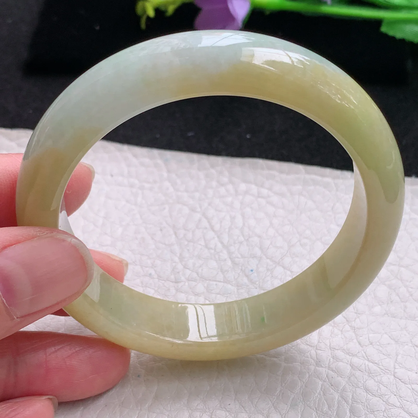 z自然光56*13*.2招财镯 缅甸翡翠玉手镯冰黄半山水宽边玉手环 美人镯