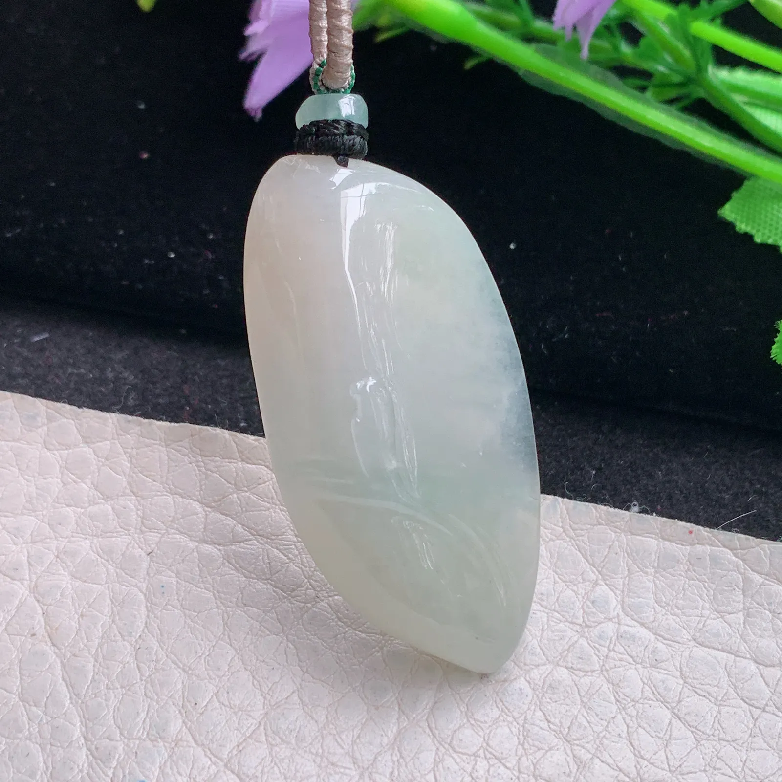 mut自然光46.8*23.5*9.5缅甸翡翠a货冰黄悟道玉吊坠 玉挂件