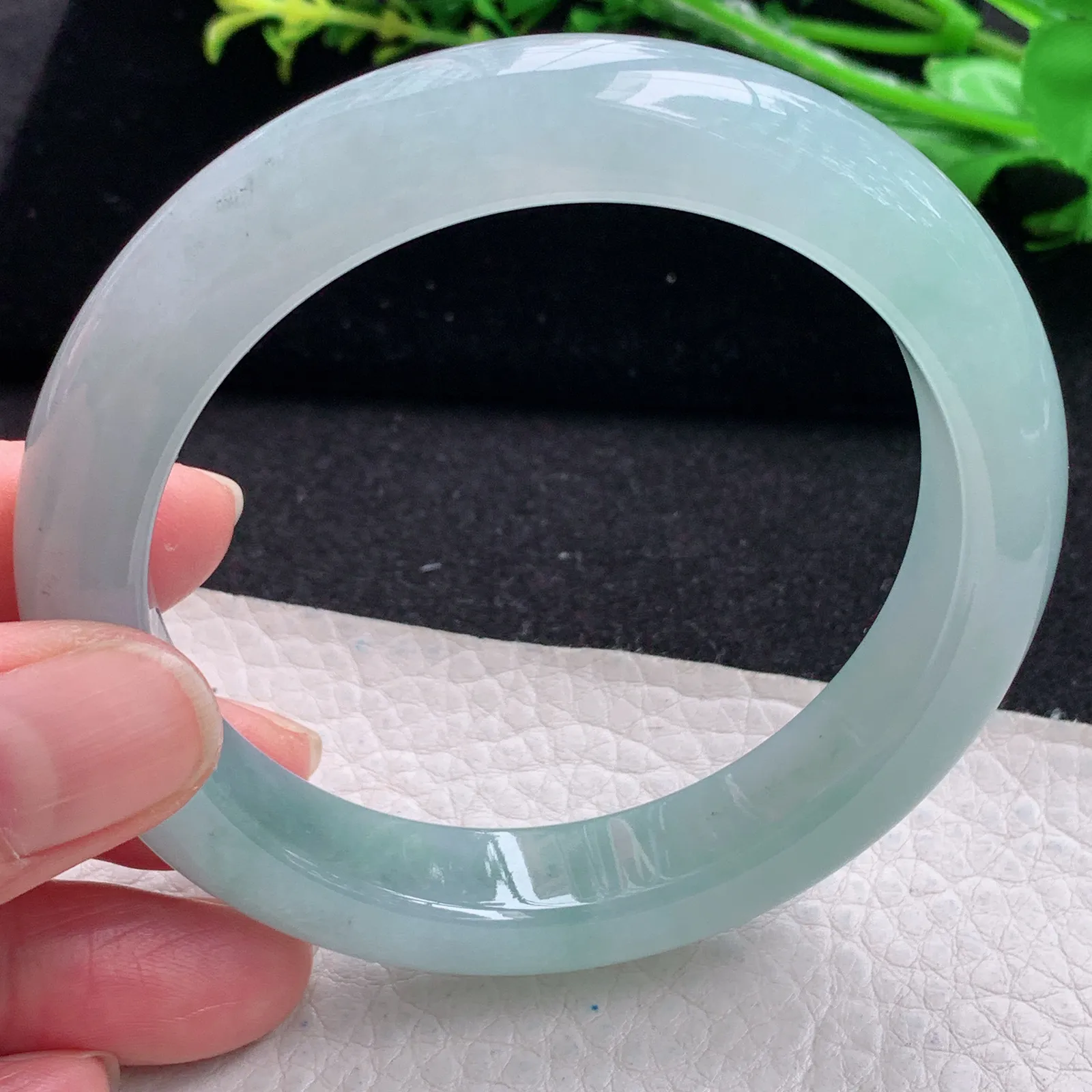 xh 大圈口60*12.5*9.2平安镯 缅甸翡翠玉手镯冰晴水灵宽边玉手环