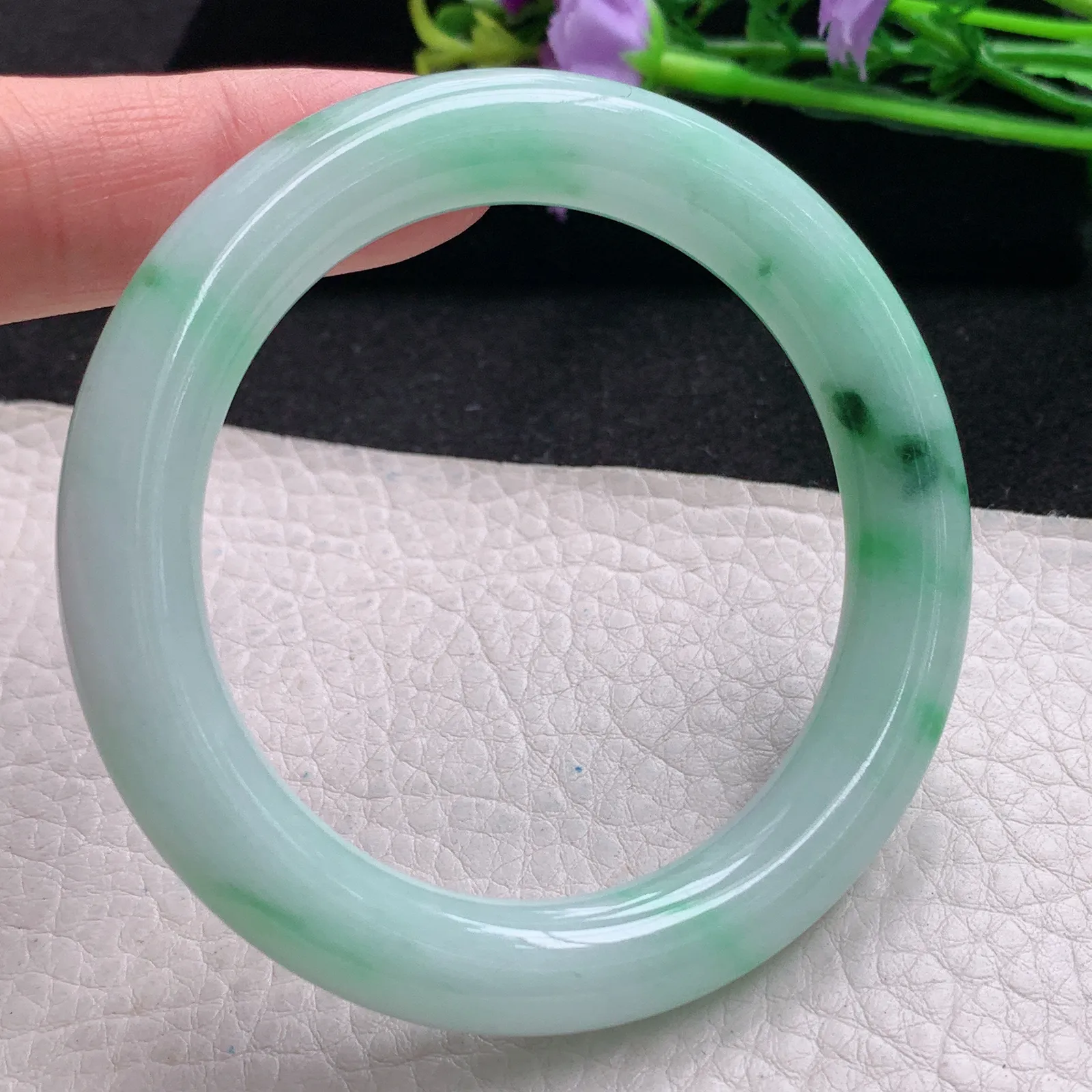 pj自然光53*9.8美人镯 缅甸翡翠玉手镯飘绿清秀圆条玉手环 叮当镯