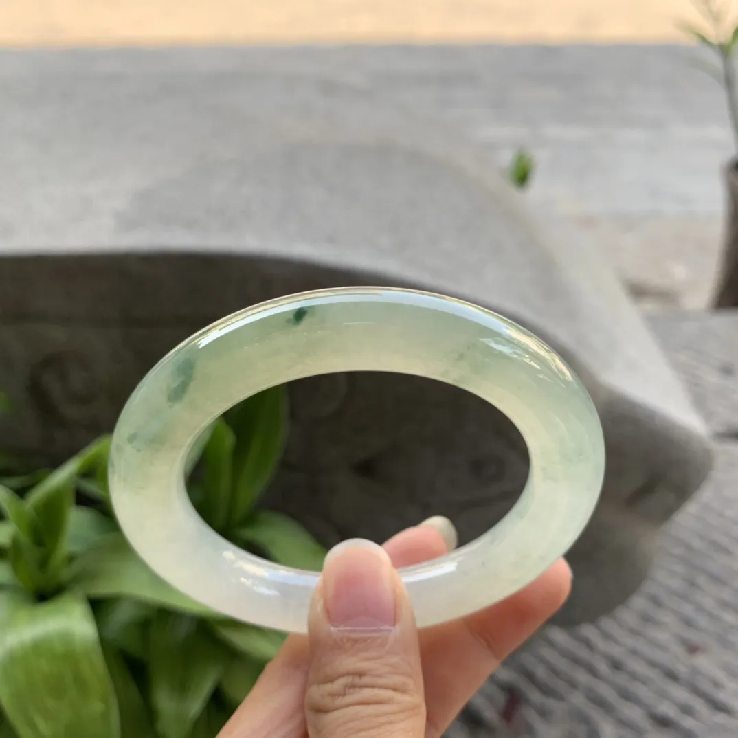 圈口 55.8-11.1【冰黄飘花圆条手镯】圆条55 56可戴