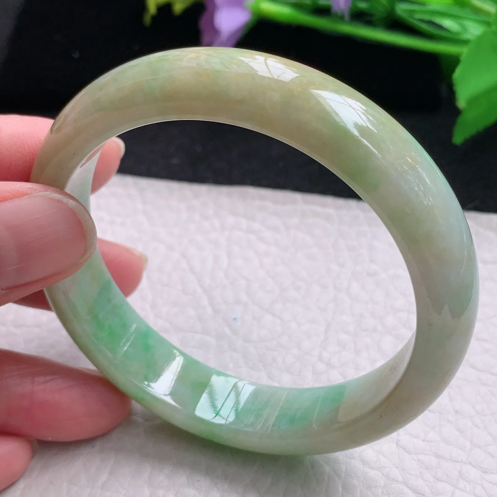 xx自然光57*13*7.5平安镯 缅甸翡翠玉手镯黄加绿高雅宽边玉手环