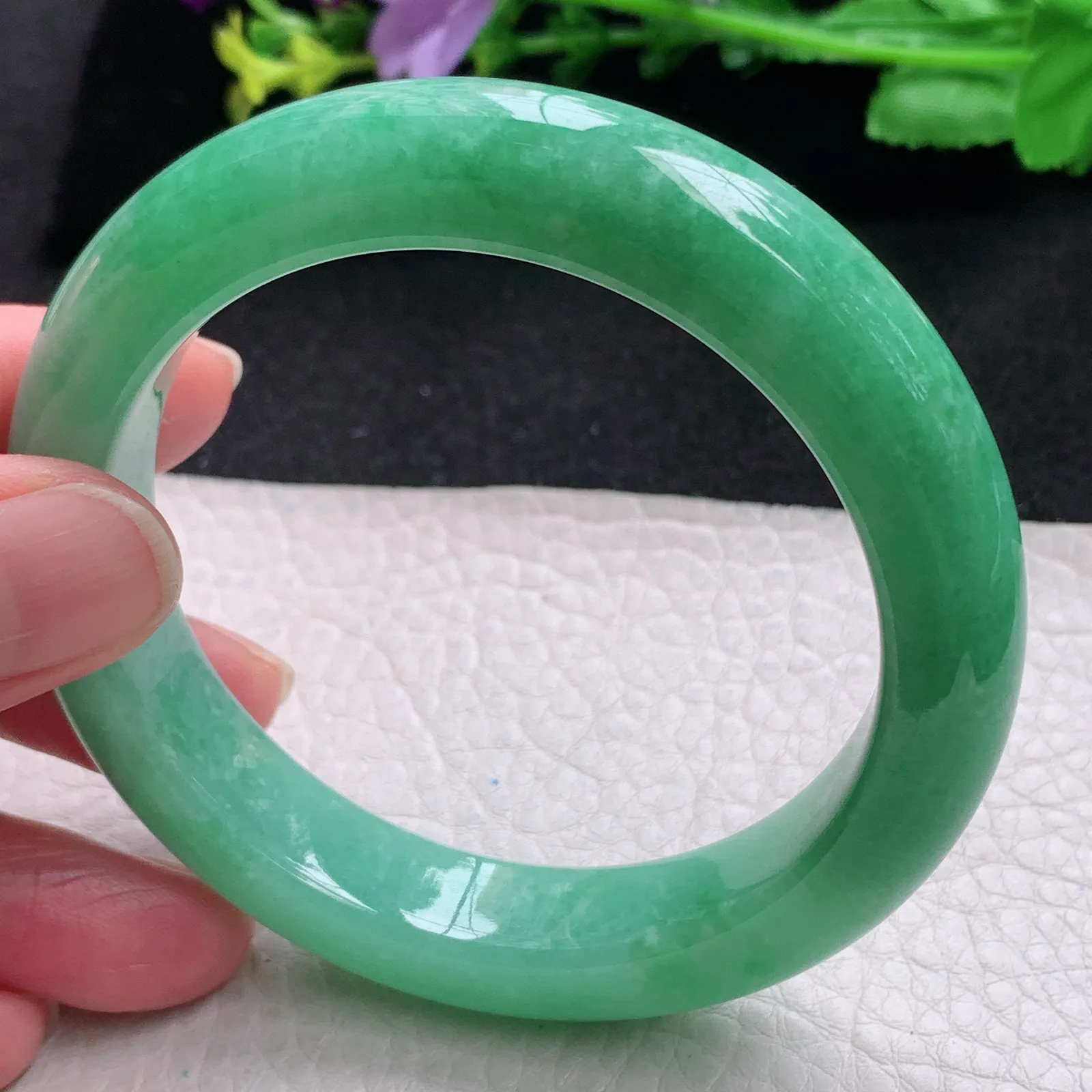 yh自然光57*12.6*9.8平安镯 缅甸翡翠玉手镯满绿厚装玉手环