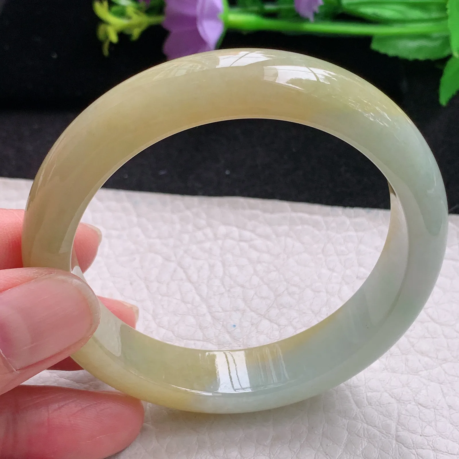 z自然光56*13*.2招财镯 缅甸翡翠玉手镯冰黄半山水宽边玉手环 美人镯