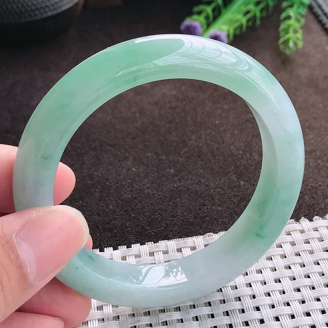 天然a货翡翠55.5/12/8.8老坑病假果冻冰晴绿手镯宽边翡翠玉手镯