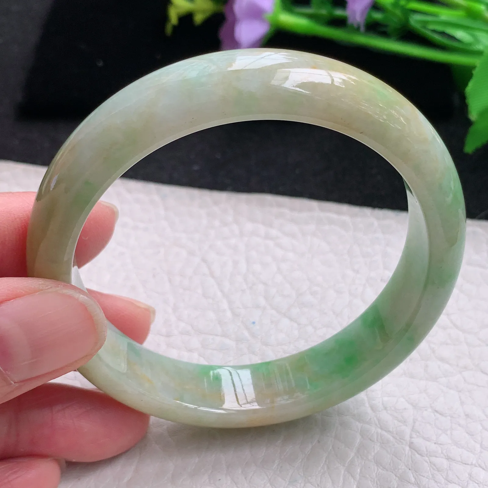 xx自然光57*13*7.5平安镯 缅甸翡翠玉手镯黄加绿高雅宽边玉手环