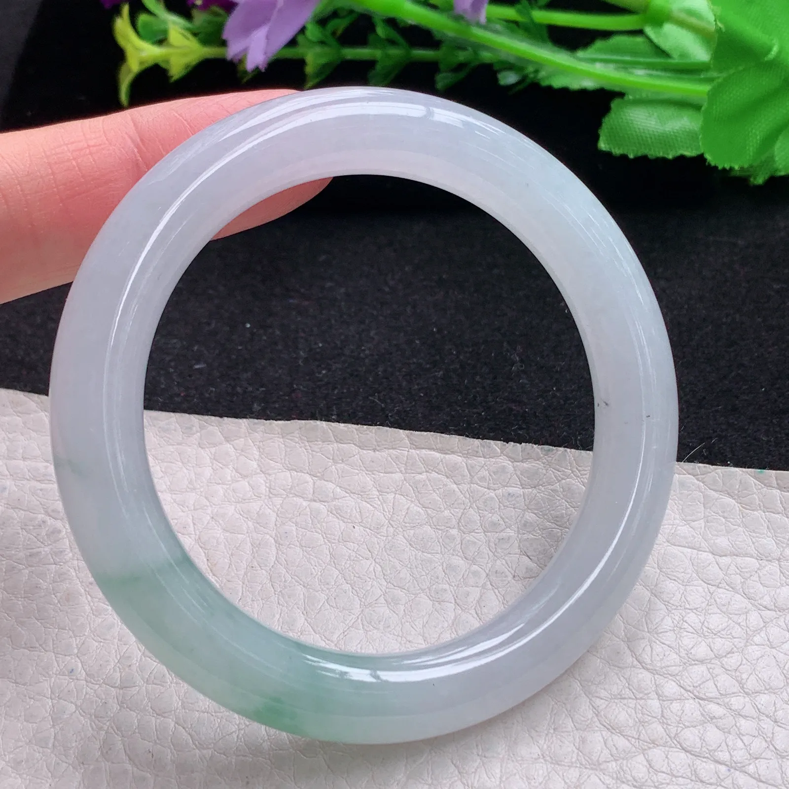 yh自然光53*8.8*9.3美人镯 缅甸翡翠玉手镯冰润飘花圆条玉手环 叮当镯