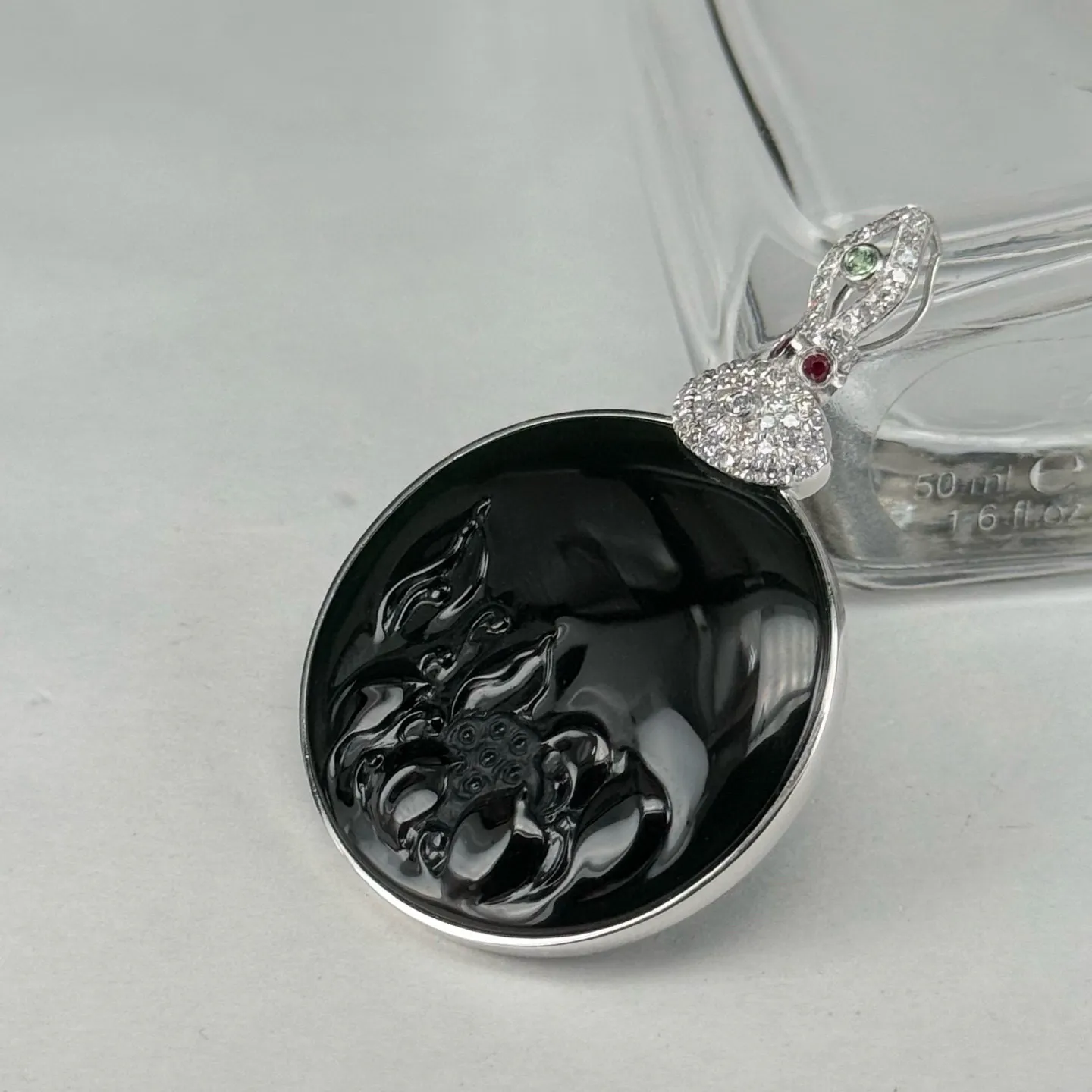 精品铂金墨翠荷花仿古牌 种好色正 黑度极好 打灯通透 尺寸50.3