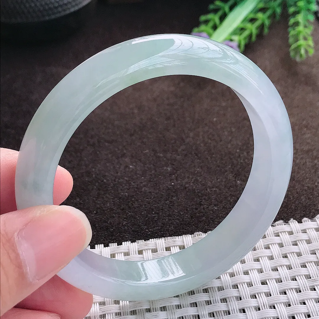 天然a货翡翠56.5/11.8/8.1老坑冰胶果冻冰晴绿手镯宽边翡翠玉手镯