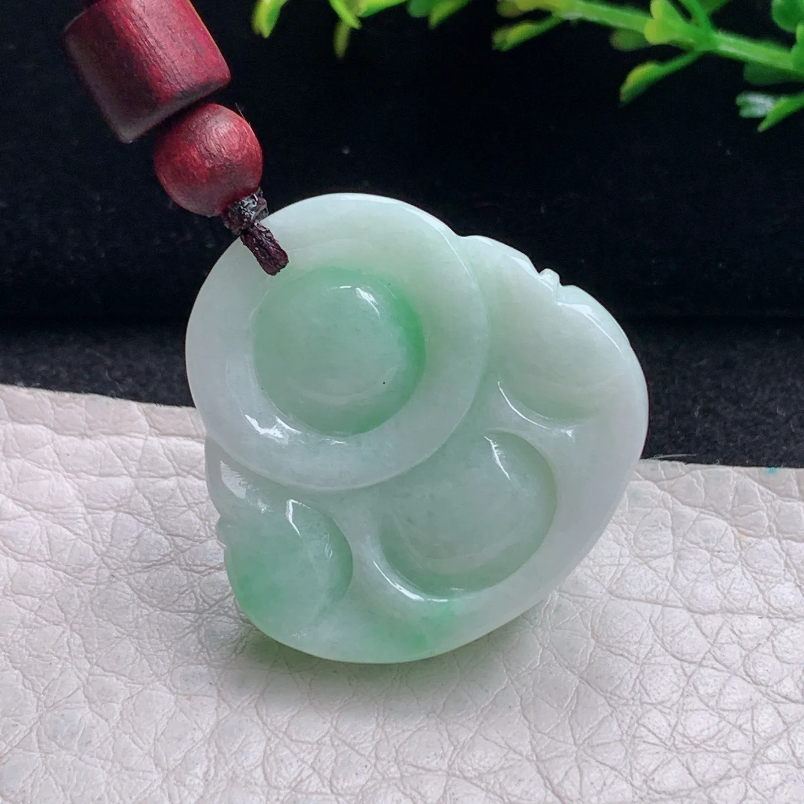 zen自然光29.7*29.3*12.5天然缅甸翡翠飘绿佛公 弥勒佛玉吊坠 玉挂件