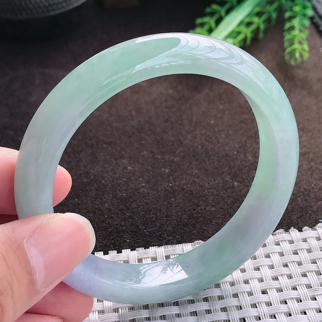 天然a货翡翠57.8/12.2/8.3老坑冰胶水灵春带彩手镯宽边翡翠玉手镯