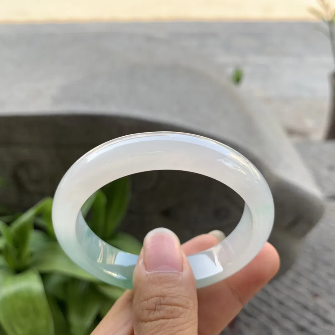 小圈口 52-45.7-12.3-7.4【冰种甜绿贵妃手镯】贵妃52 53可戴