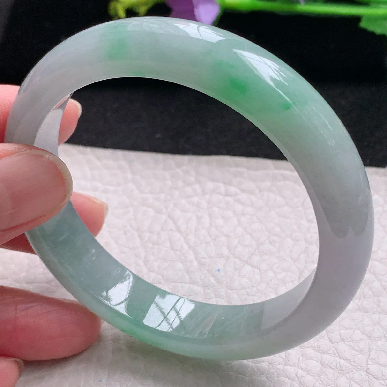 pj自然光56*12.2*8平安镯 缅甸翡翠玉手镯冰飘绿水灵宽边玉手环