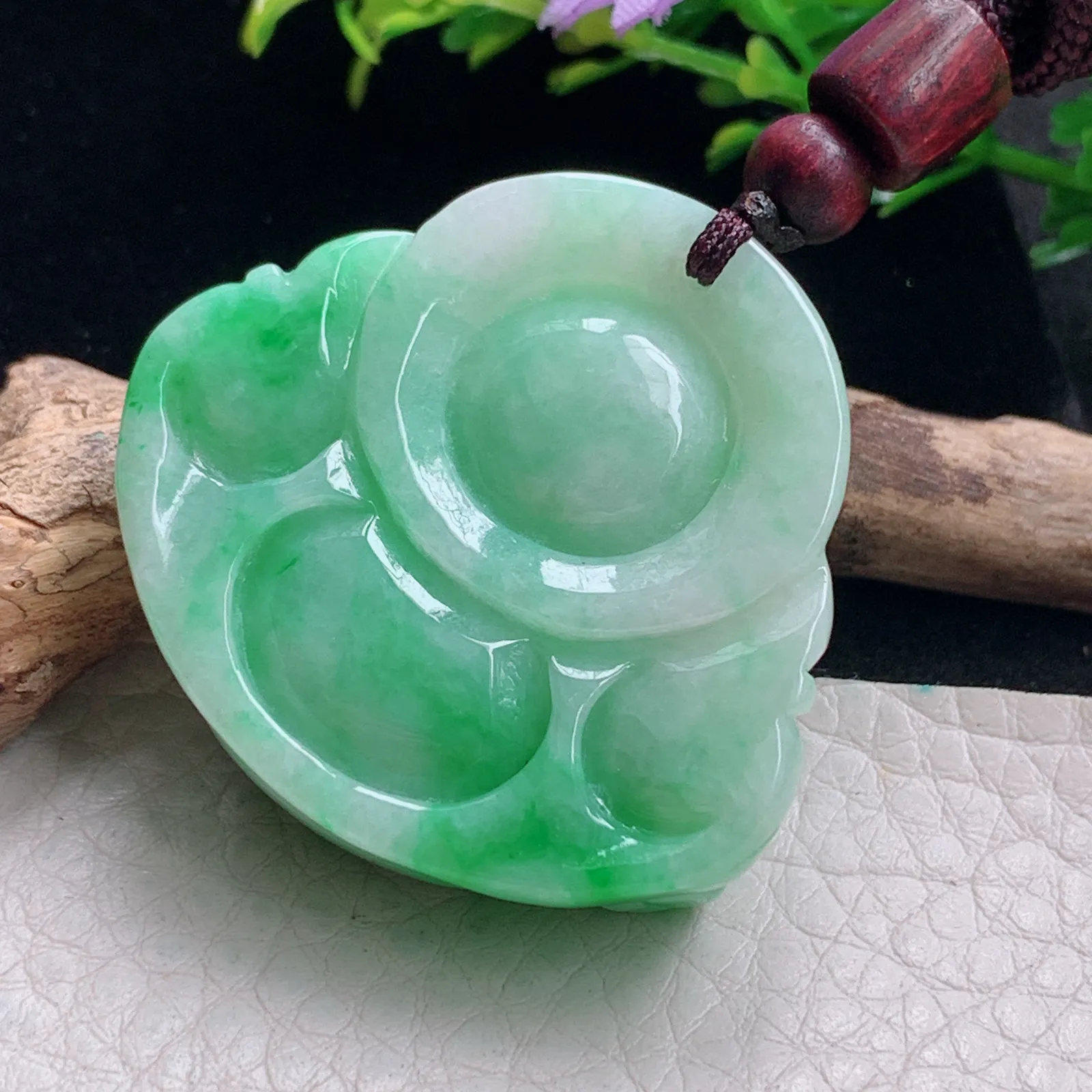 zen自然光35*38.8*13天然缅甸翡翠飘阳佛公 弥勒佛玉吊坠 玉挂件