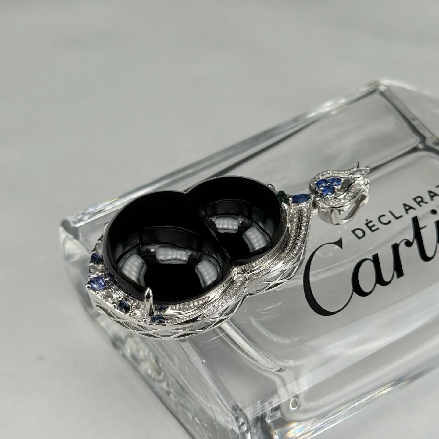 精品18k墨翠大葫芦吊坠 种好色正 黑度极好 打灯通透 油性十足 尺寸51.7