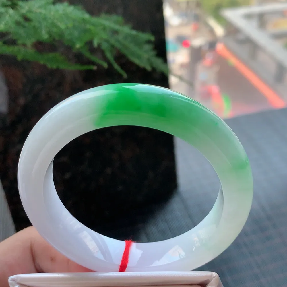 正圈一大圈春彩 无瑕 尺寸:58.1/13.1/10.1 色好