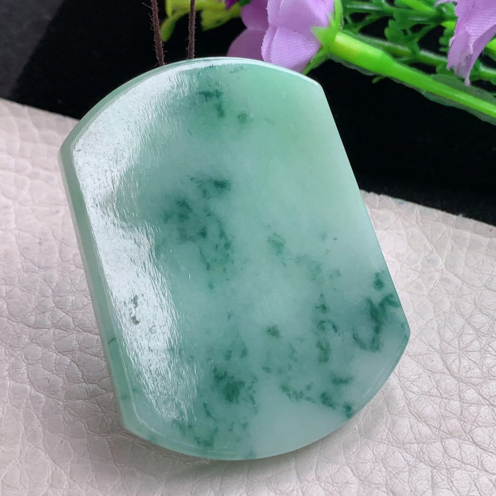 zen自然光52.2*40*5.5天然缅甸翡翠飘花平安无事牌玉吊坠 玉挂件