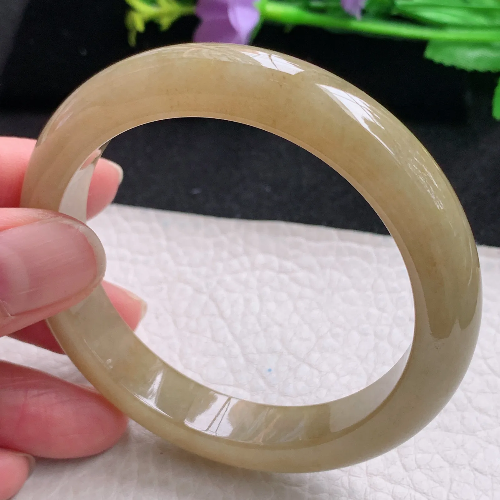 z自然光56*11.5*8.3招财镯 缅甸翡翠玉手镯冰黄宽边玉手环 美人镯