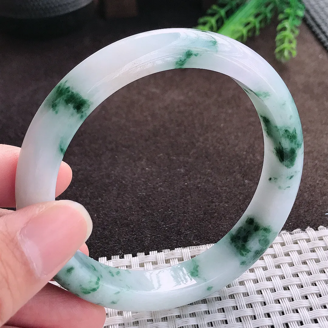 天然a货翡翠62.5/12.3/8.8老坑精美温润大圈口飘花手镯宽边翡翠玉手镯