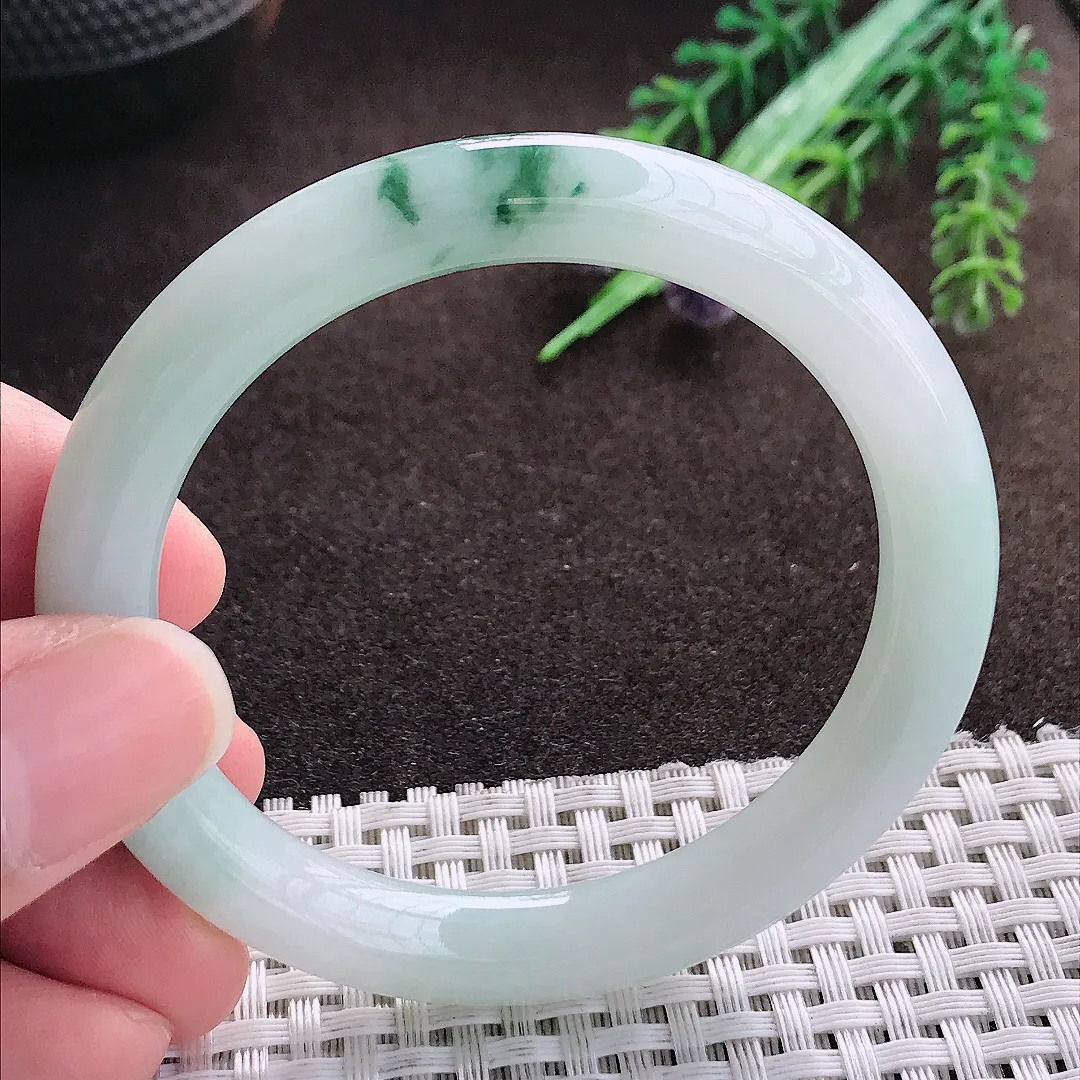 天然a货翡翠52/8.6/8.3老坑冰润起胶飘花圆条手镯翡翠玉手镯
