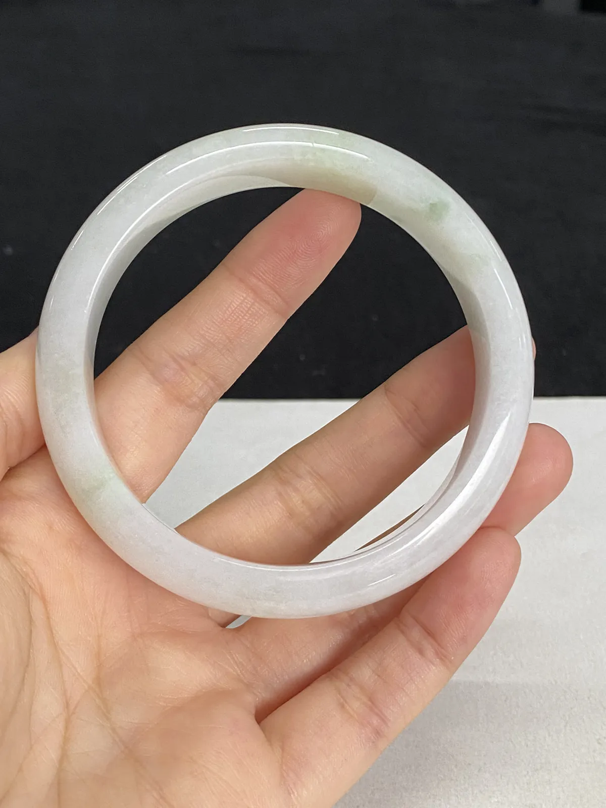 正圈58.4圈口，翡翠手镯