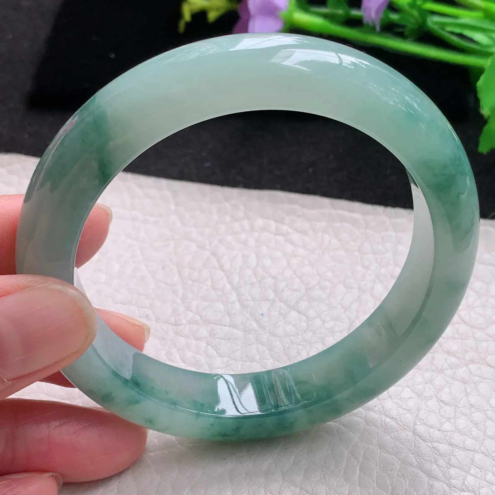 xc自然光58*12.6*9平安镯 缅甸翡翠玉手镯冰飘花厚装宽边玉手环