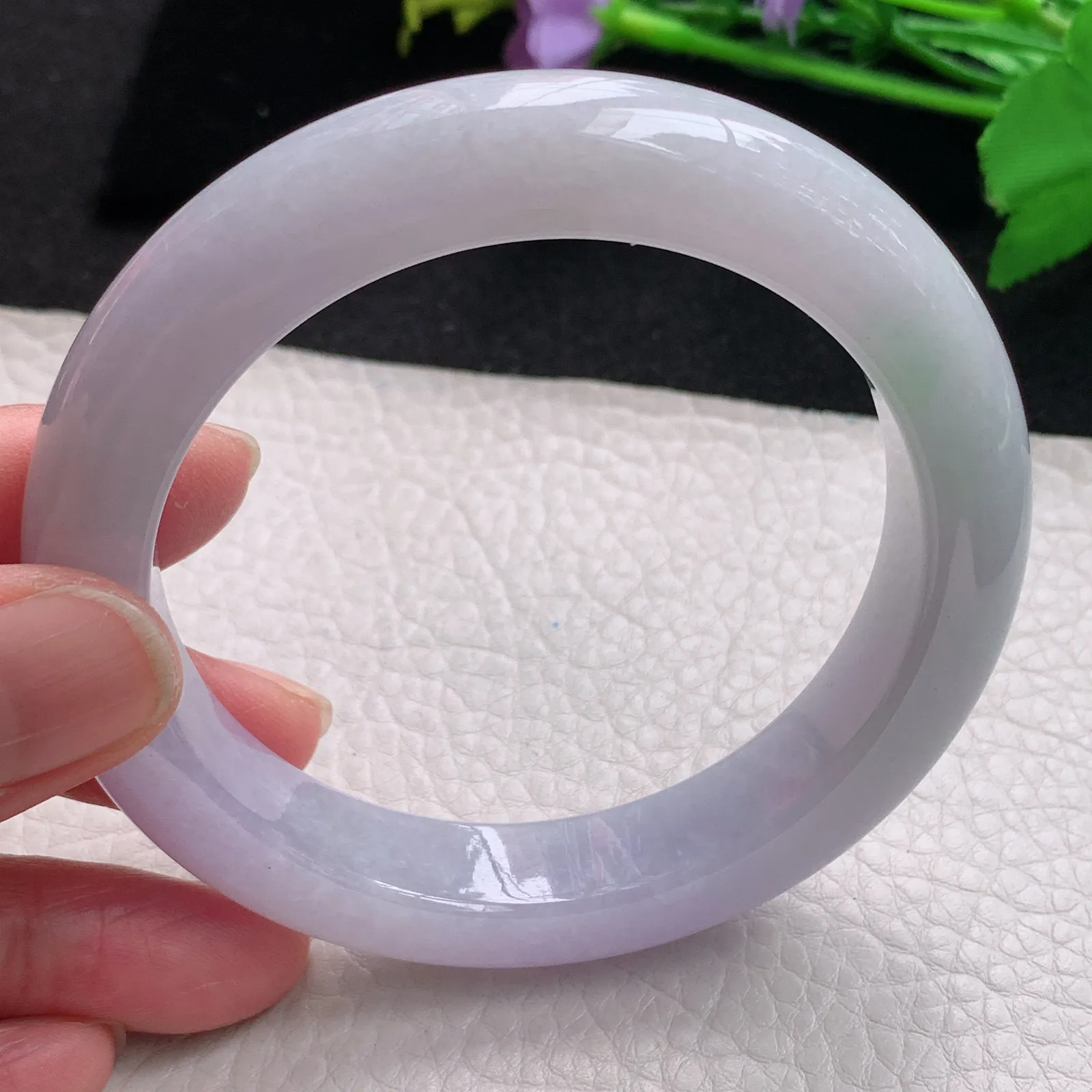 xc自然光56.8*13.6*7.4平安镯 缅甸翡翠玉手镯春带彩甜美宽边玉手环