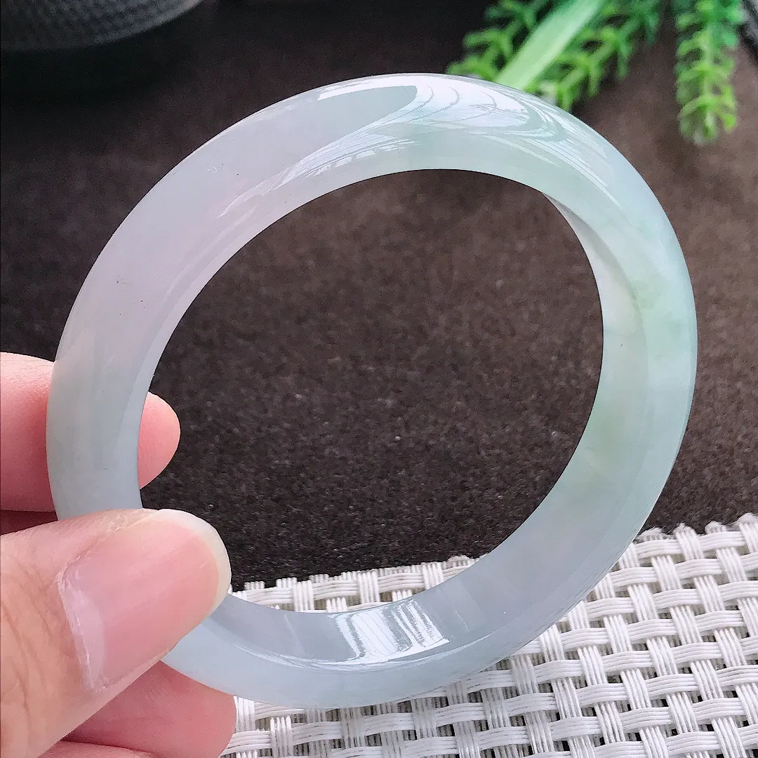 天然a货翡翠56.5/11.8/8.1老坑冰胶果冻冰晴绿手镯宽边翡翠玉手镯