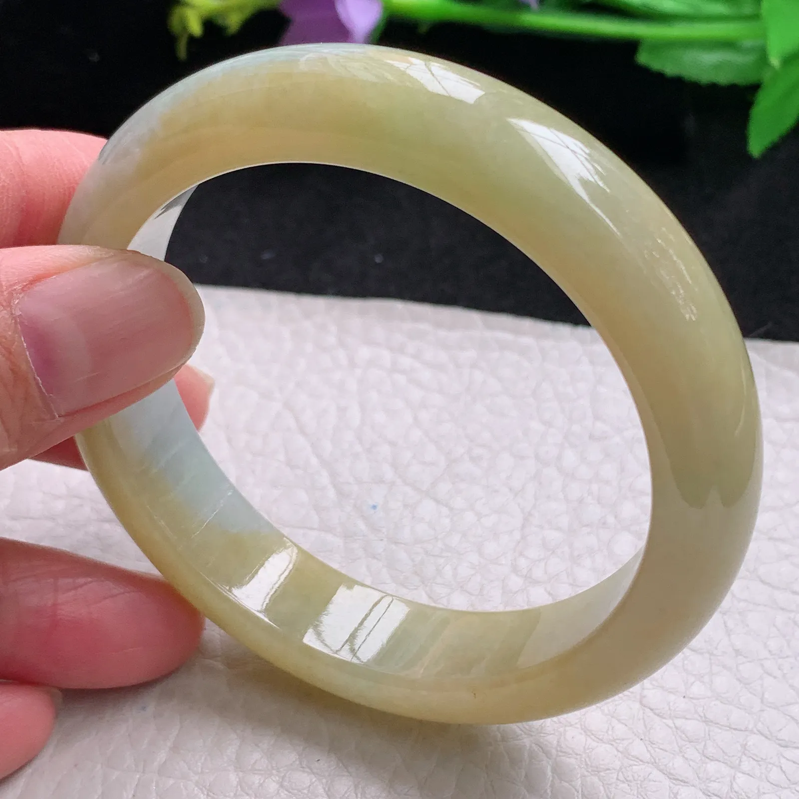 z自然光56*13*.2招财镯 缅甸翡翠玉手镯冰黄半山水宽边玉手环 美人镯