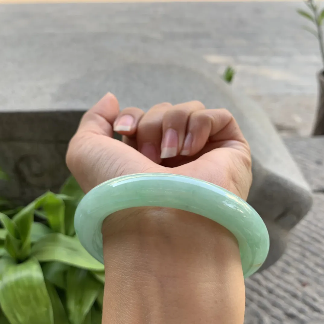 圈口 56-11.5【满绿洒金圆条手镯】圆条56 57可戴