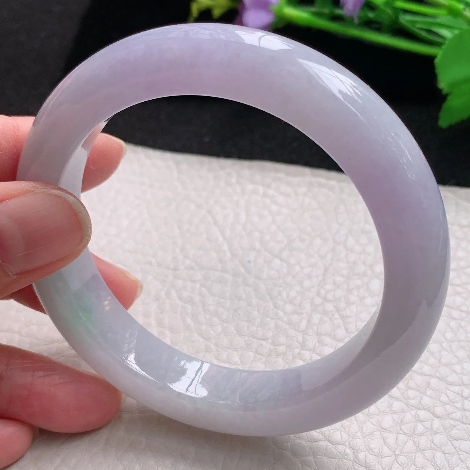 xc自然光56.8*13.6*7.4平安镯 缅甸翡翠玉手镯春带彩甜美宽边玉手环