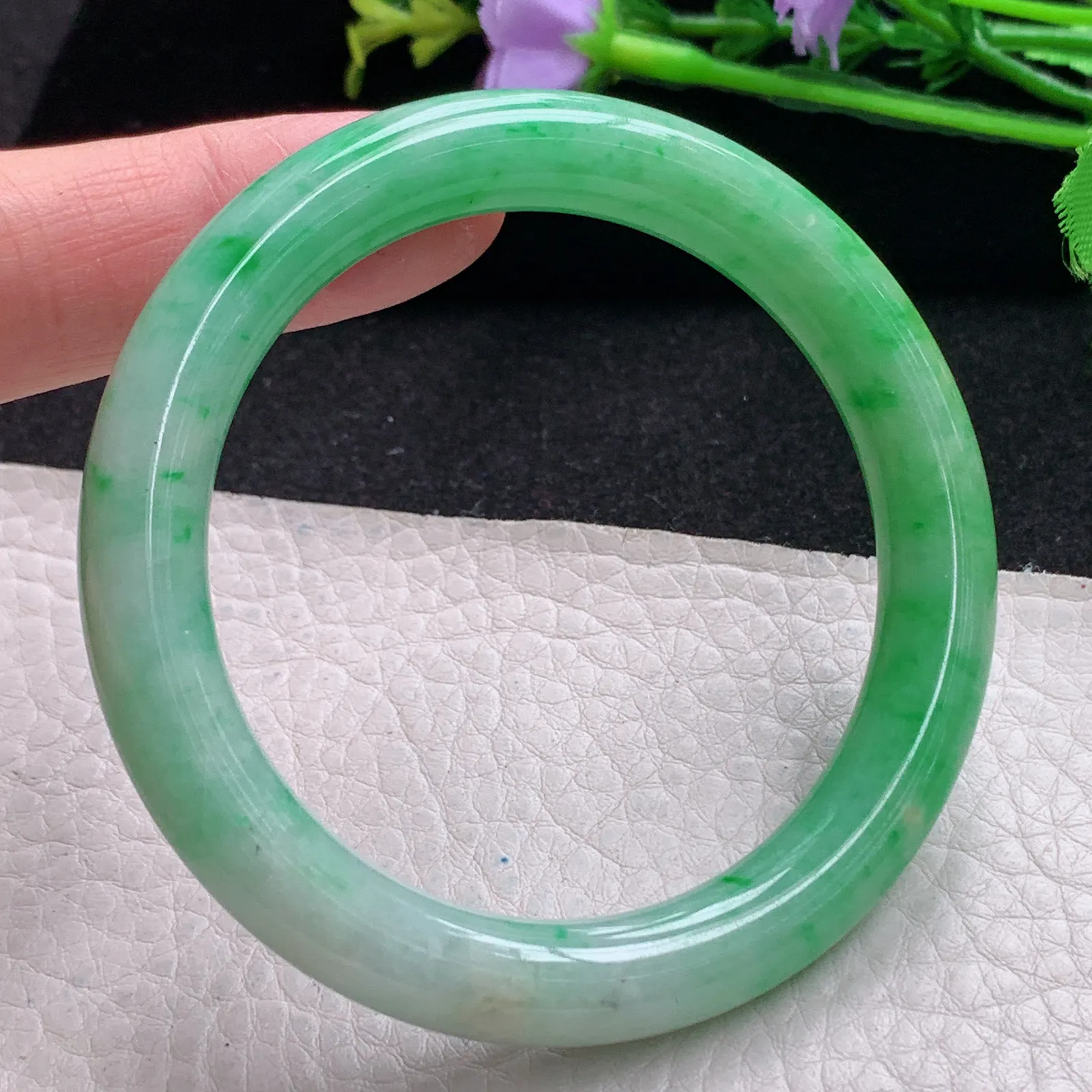 xc小圈口52.3*9.2*8.6美人镯 缅甸翡翠玉手镯辣圆条玉手环