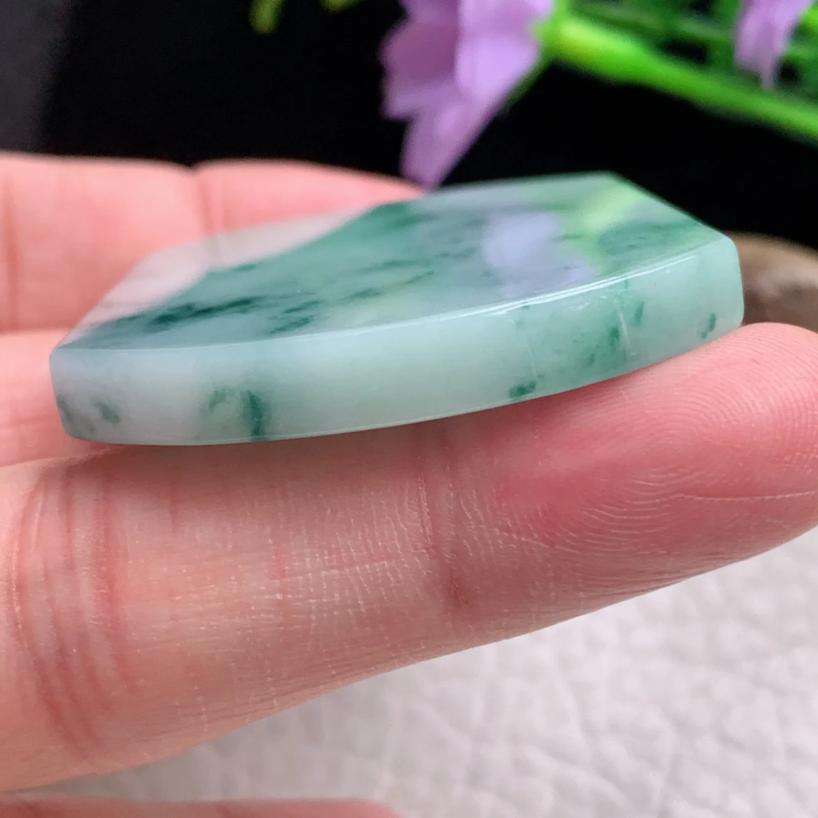 zen自然光52.2*40*5.5天然缅甸翡翠飘花平安无事牌玉吊坠 玉挂件