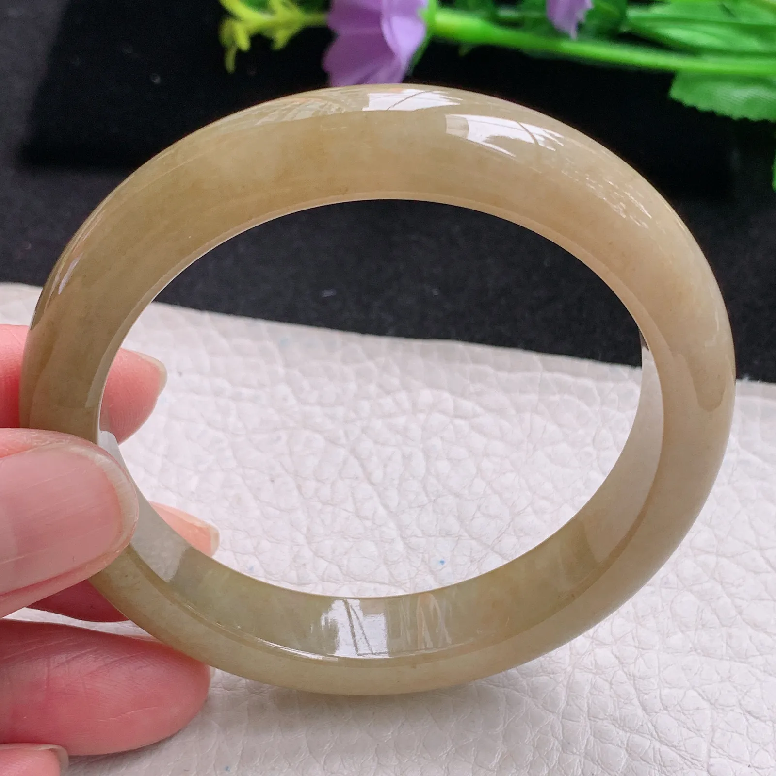 z自然光56*11.5*8.3招财镯 缅甸翡翠玉手镯冰黄宽边玉手环 美人镯