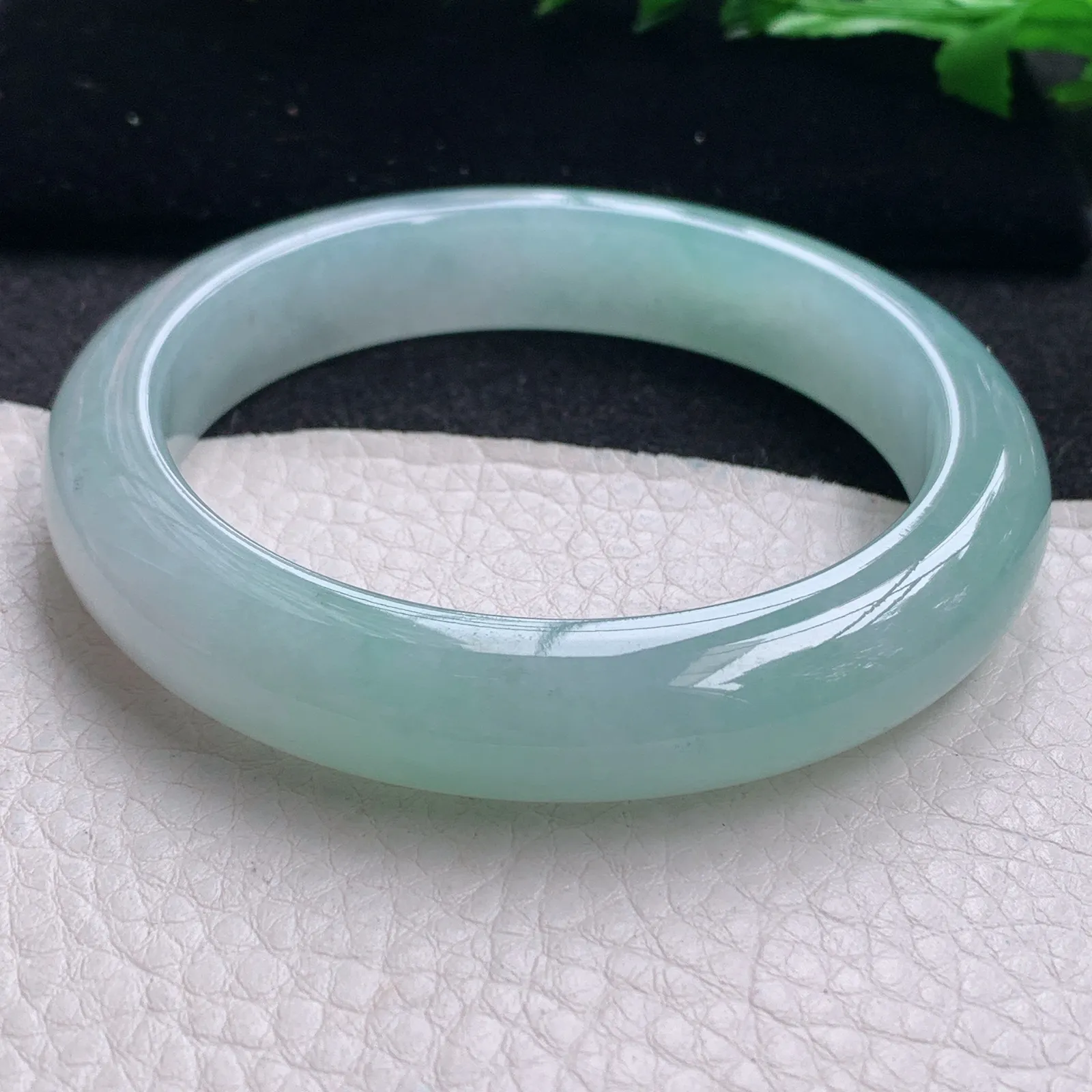 xh 大圈口60*12.5*9.2平安镯 缅甸翡翠玉手镯冰晴水灵宽边玉手环