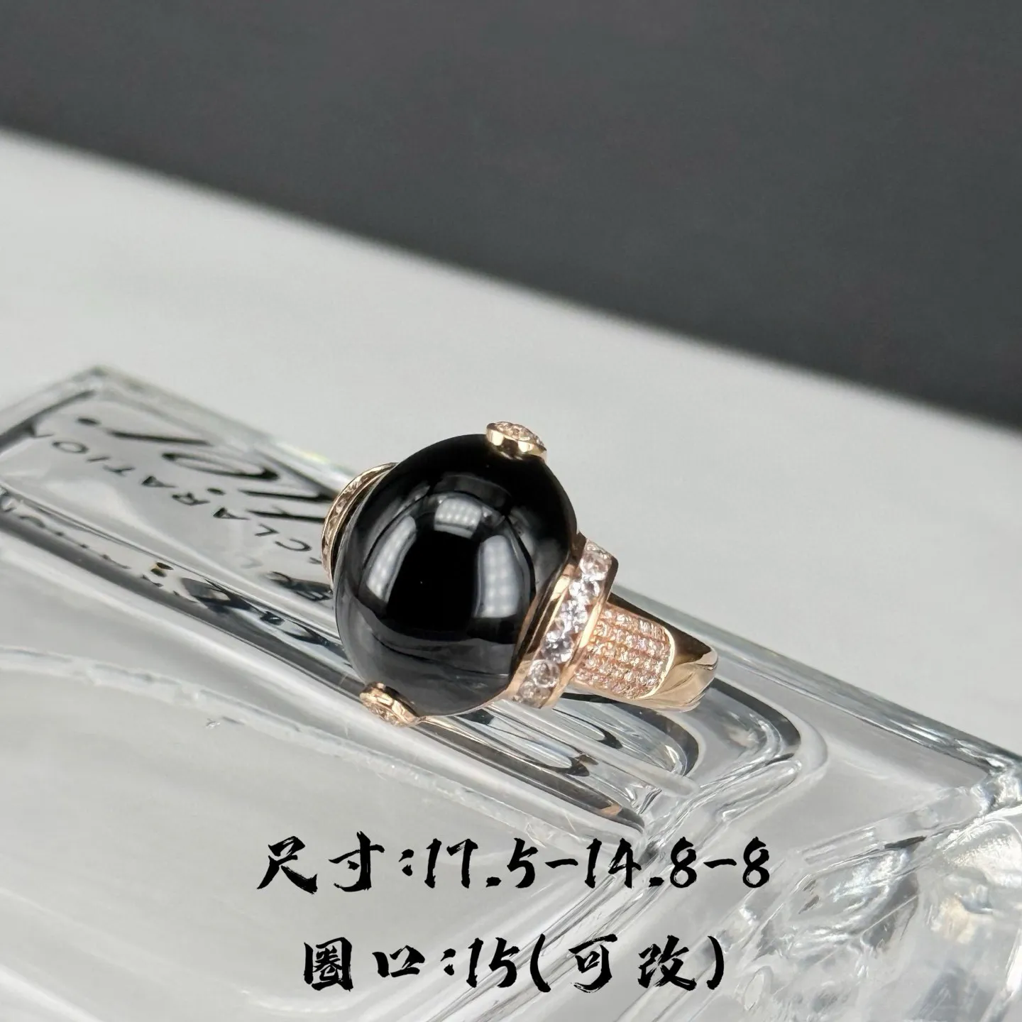 精品大蛋面女戒 重金豪镶 打灯通透 油性十足