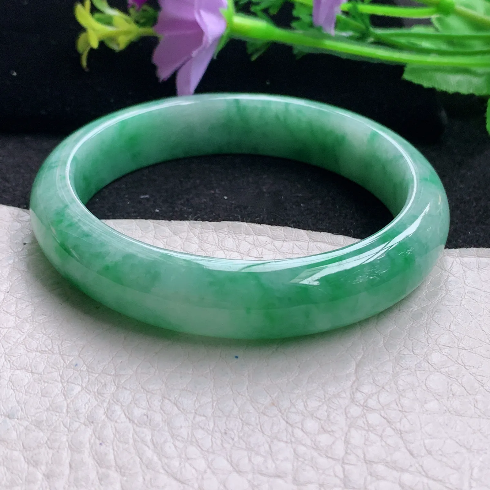 js自然光59*12.8*7.8平安镯 缅甸翡翠玉手镯辣绿宽边玉手环 美人镯