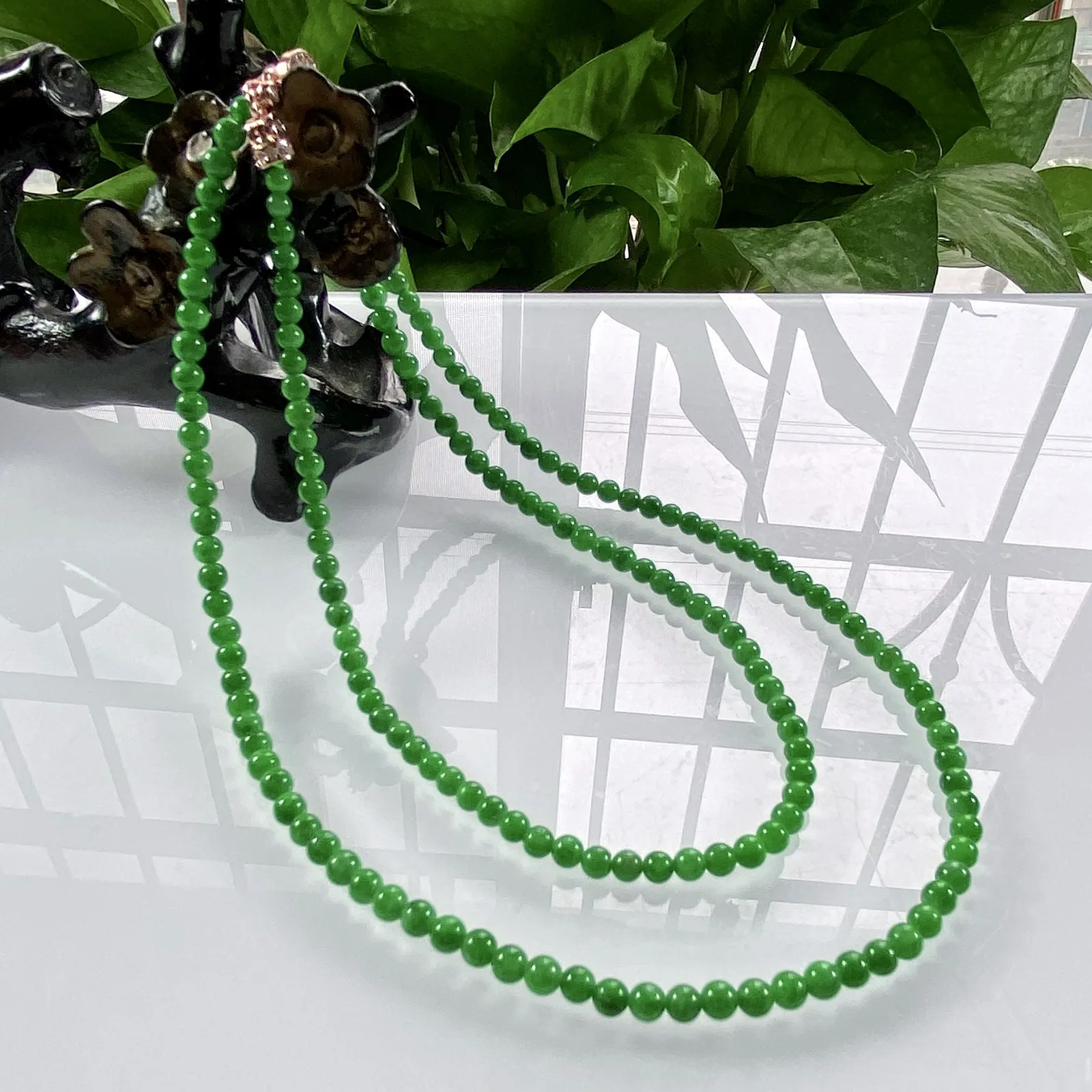 缅甸天然翡翠A货，卡3.5冰润满绿阳绿小米珠小圆珠项链手链，尺寸：3.5mm/172颗，长度590mm，重量：13.31g