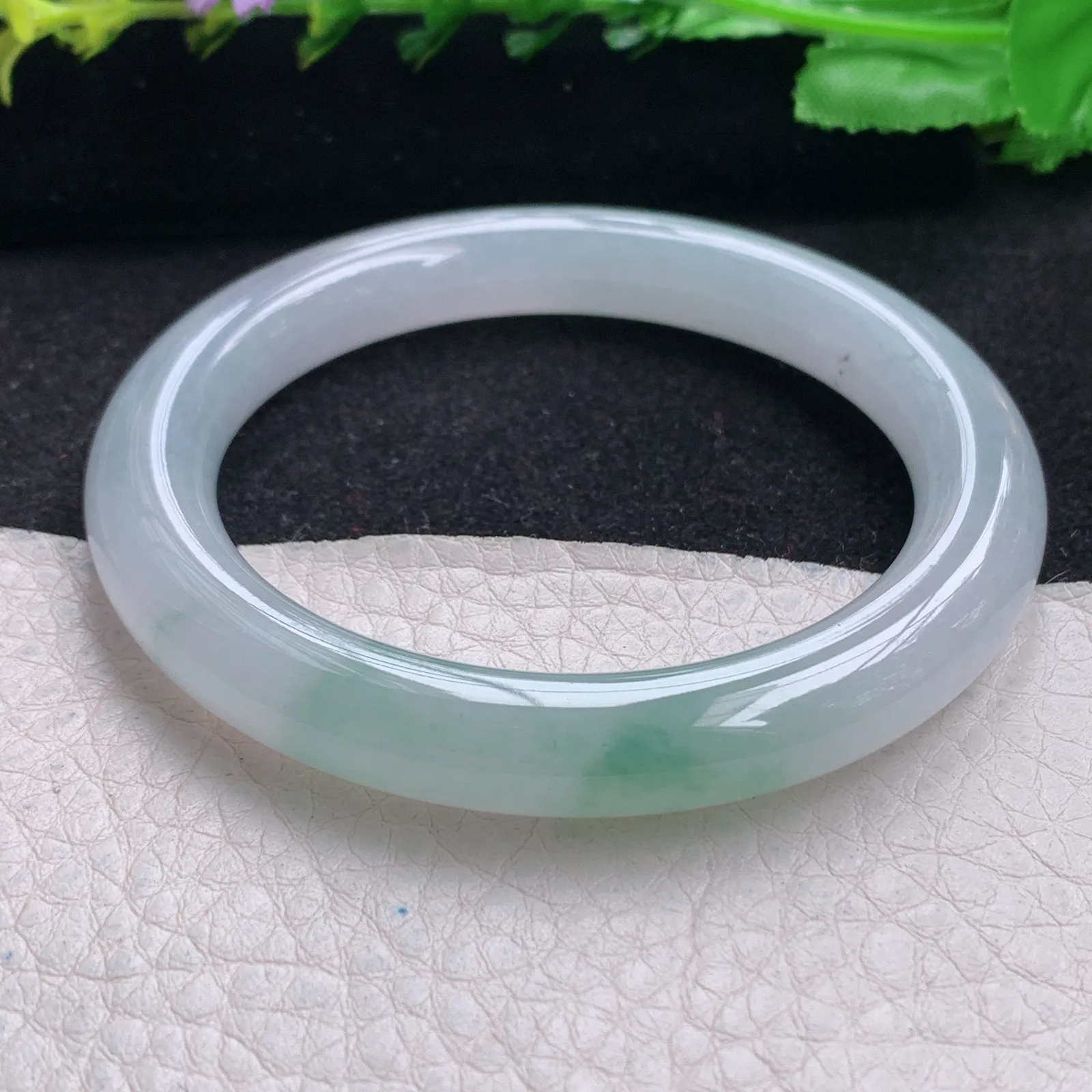 yh自然光53*8.8*9.3美人镯 缅甸翡翠玉手镯冰润飘花圆条玉手环 叮当镯