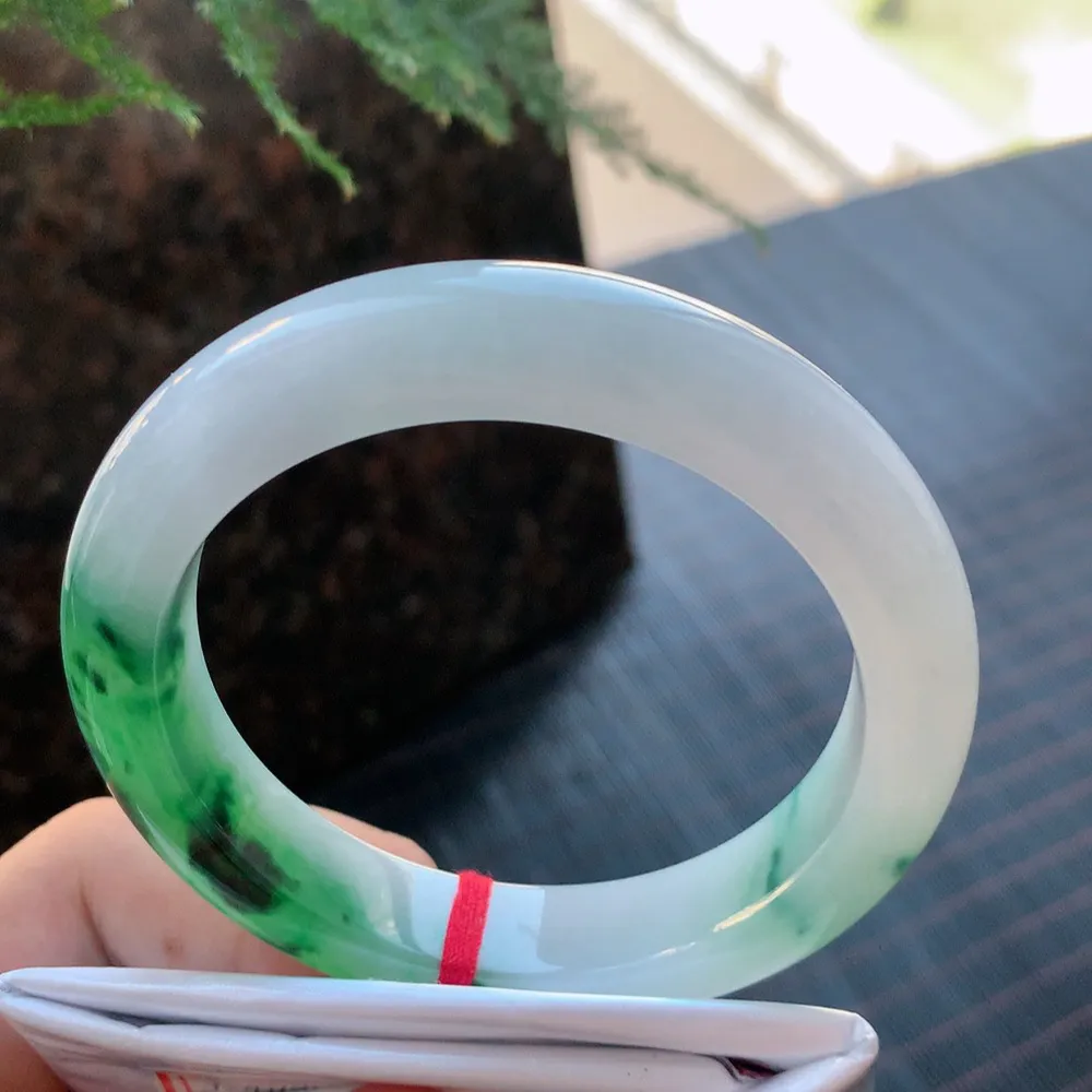 正圈冰绿 无瑕 尺寸:56.7/12.1/9.3 色好