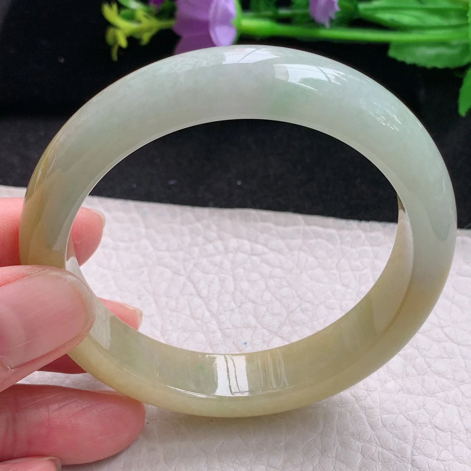 z自然光56*13*.2招财镯 缅甸翡翠玉手镯冰黄半山水宽边玉手环 美人镯