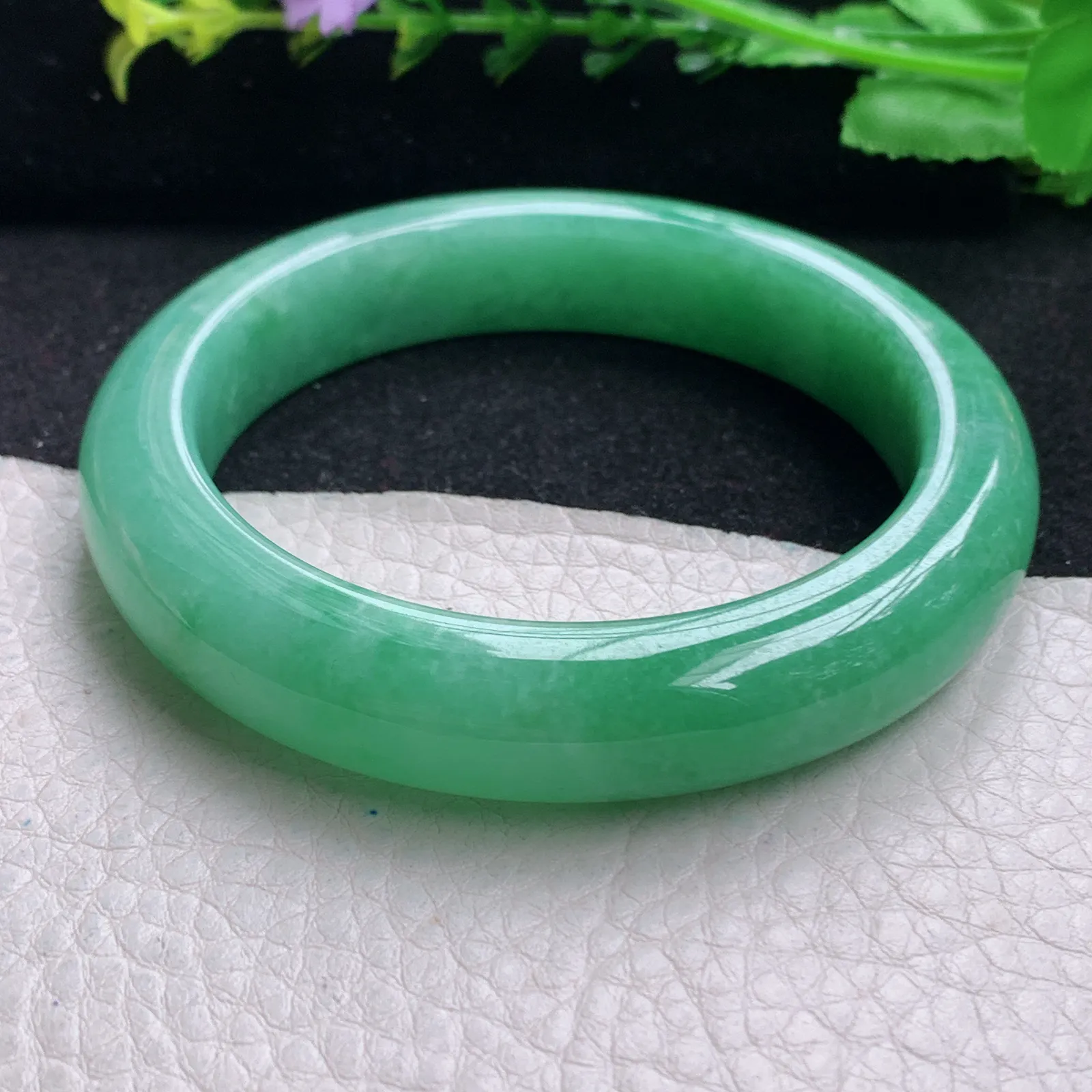 yh自然光57*12.6*9.8平安镯 缅甸翡翠玉手镯满绿厚装玉手环