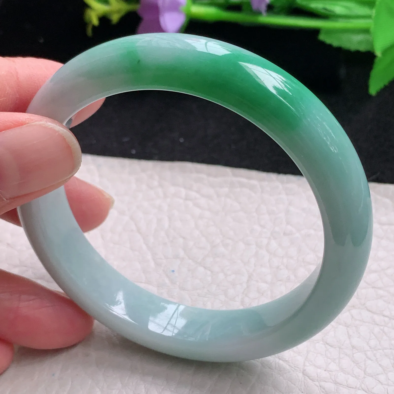 xt自然光56.5*12.5*8.2平安镯 缅甸翡翠玉手镯辣绿宽边玉手环 美人镯