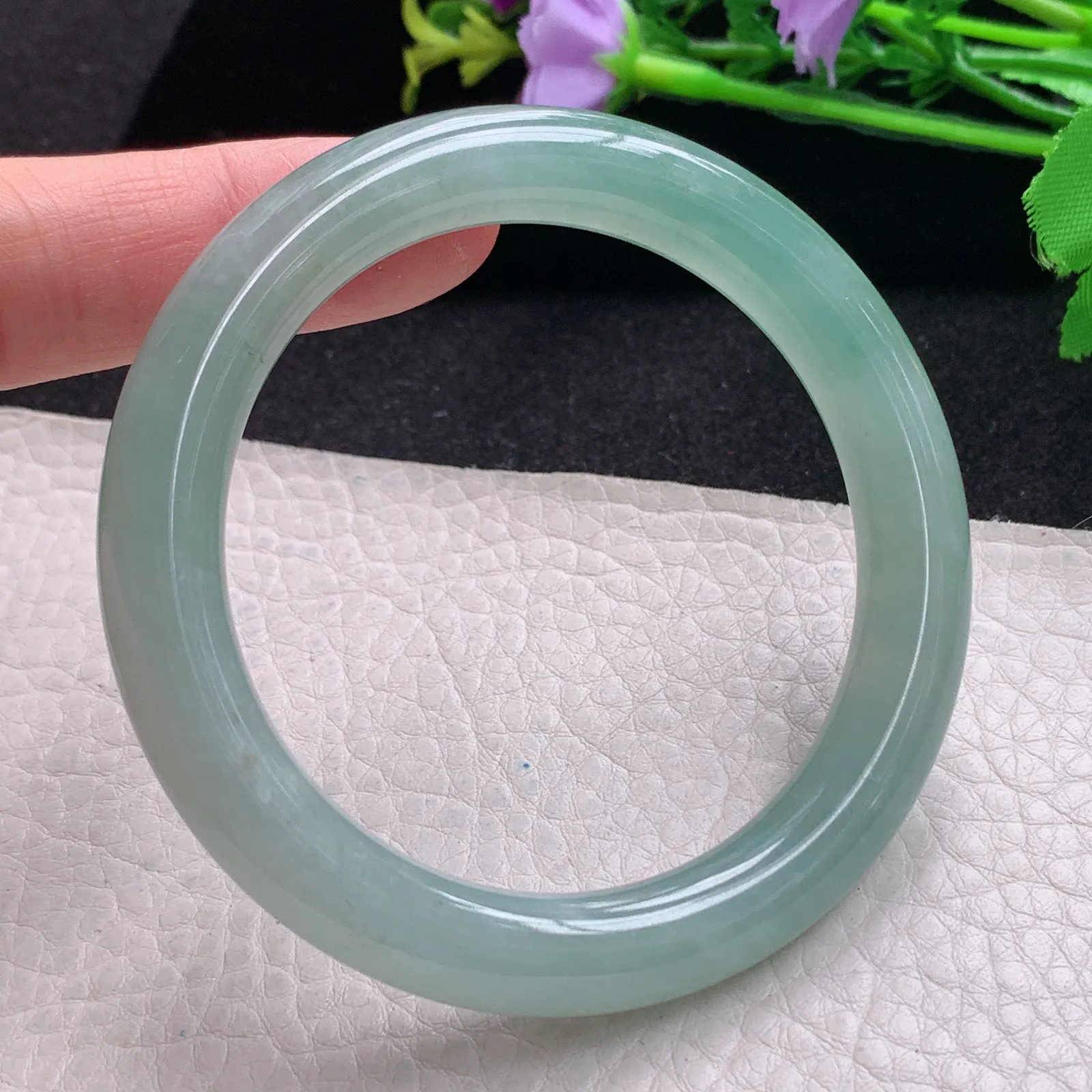 xc自然光54*9.6*9.4美人镯 缅甸翡翠玉手镯冰晴水灵圆条玉手环