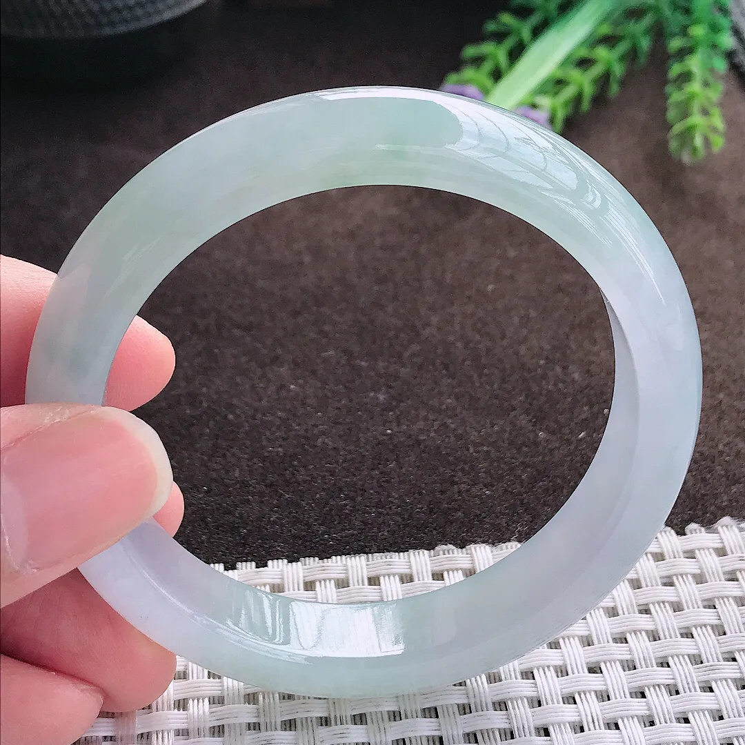 天然a货翡翠56.5/11.8/8.1老坑冰胶果冻冰晴绿手镯宽边翡翠玉手镯