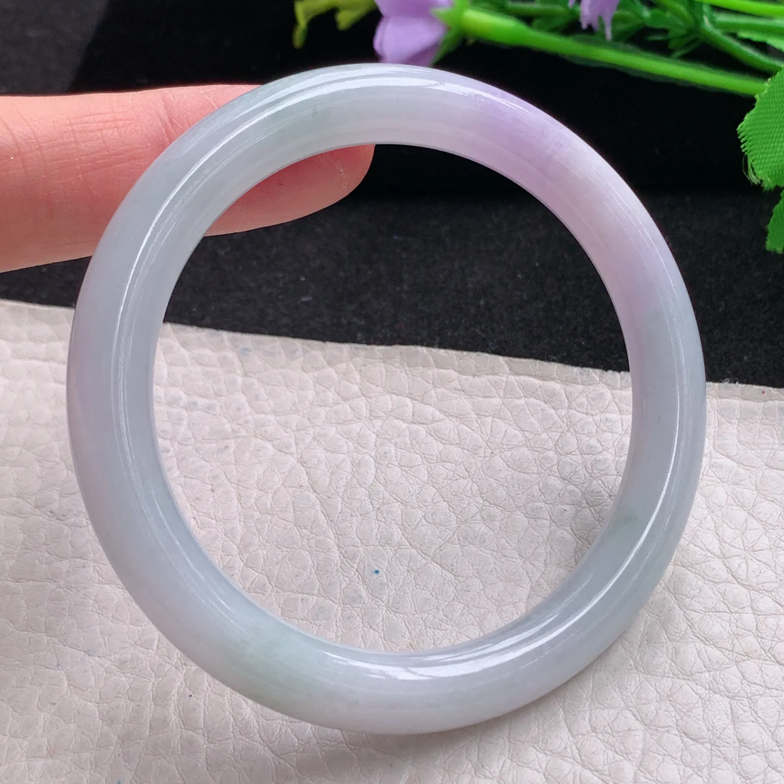 xx自然光54.5*8*8.3美人镯 缅甸翡翠玉手镯春带彩圆条玉手环