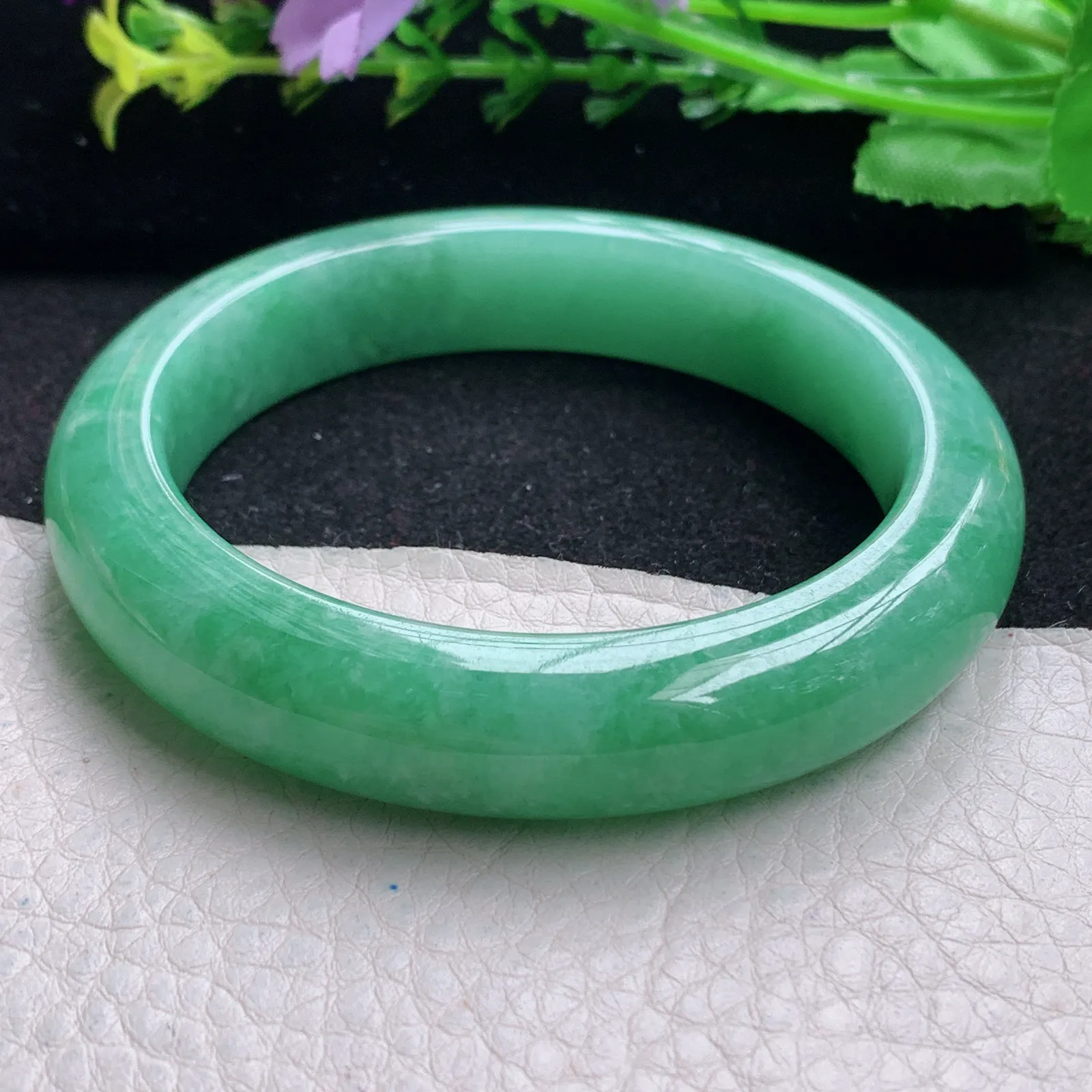 yh自然光57*12.6*9.8平安镯 缅甸翡翠玉手镯满绿厚装玉手环