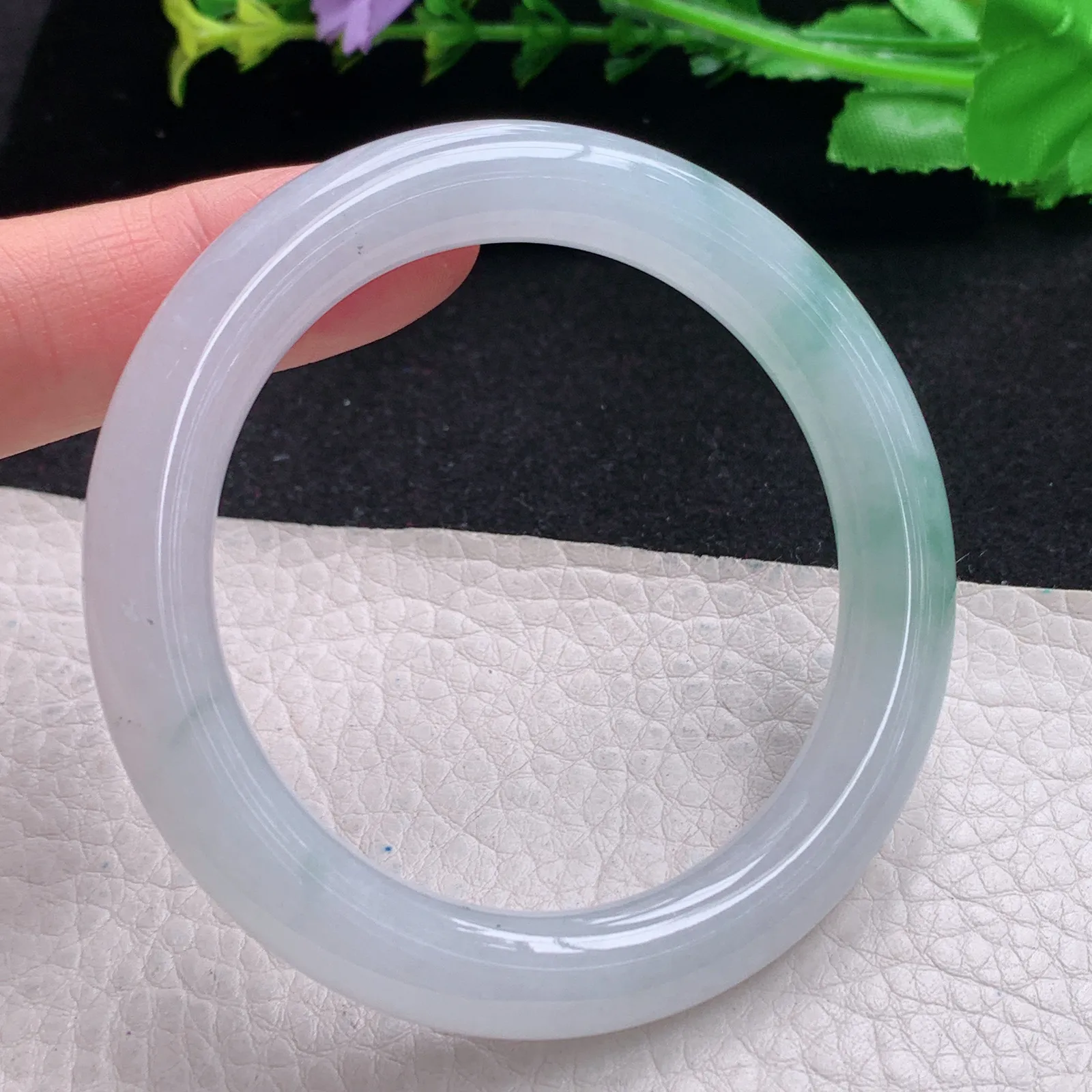 yh自然光53*8.8*9.3美人镯 缅甸翡翠玉手镯冰润飘花圆条玉手环 叮当镯