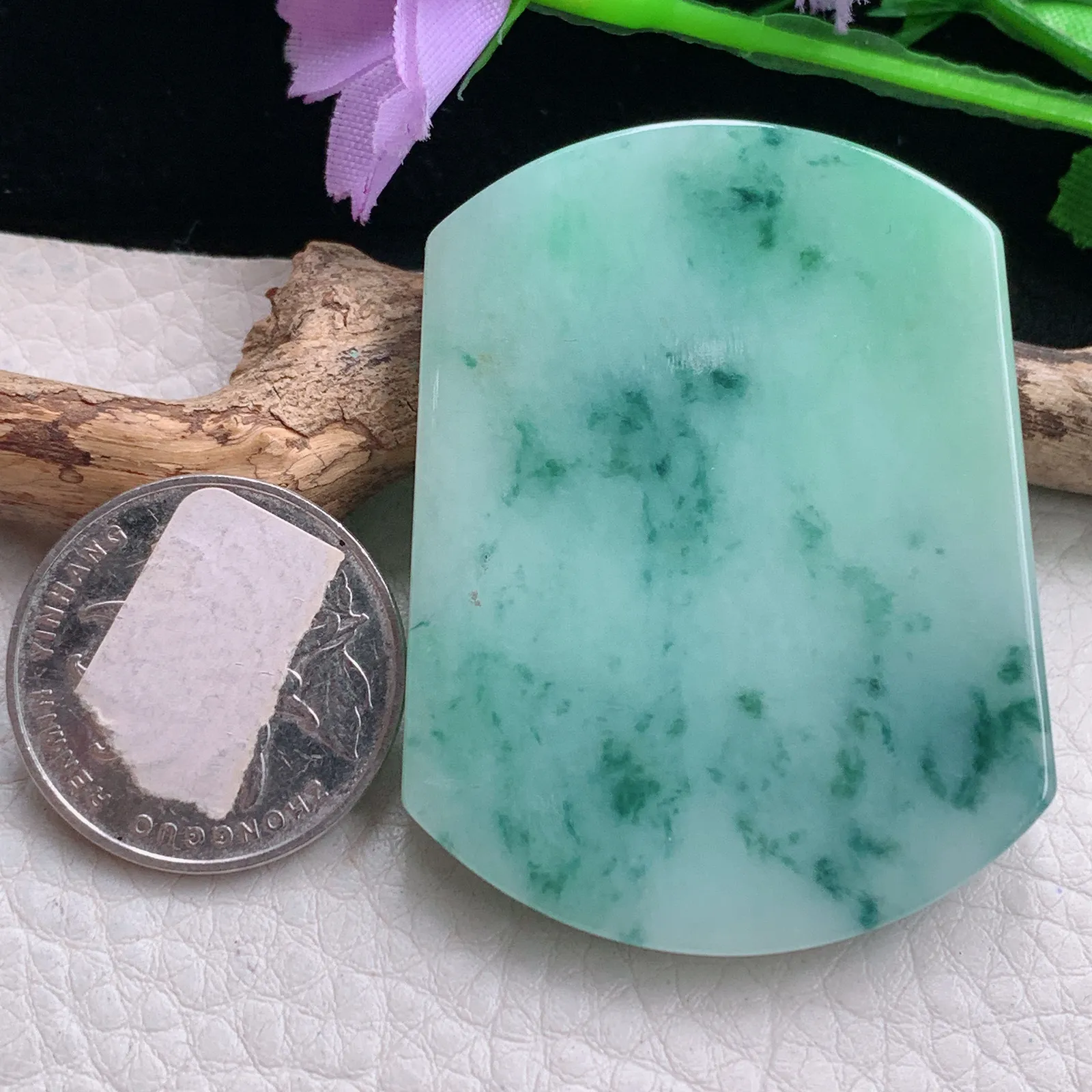 zen自然光52.2*40*5.5天然缅甸翡翠飘花平安无事牌玉吊坠 玉挂件