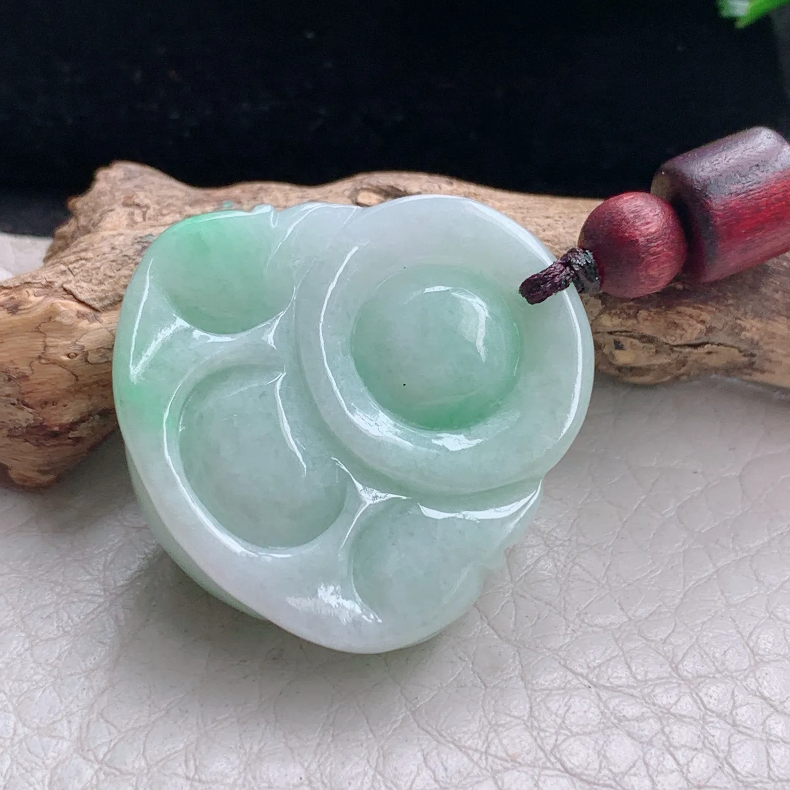 zen自然光29.7*29.3*12.5天然缅甸翡翠飘绿佛公 弥勒佛玉吊坠 玉挂件